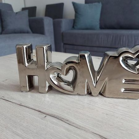 דירות Varella Ina House מראה חיצוני תמונה