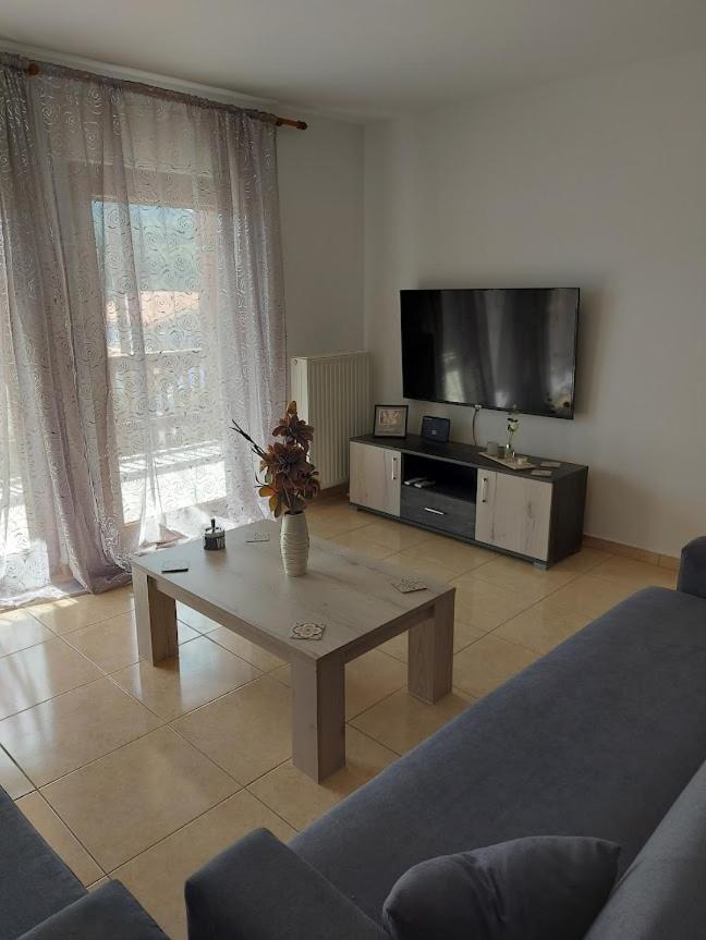 דירות Varella Ina House מראה חיצוני תמונה